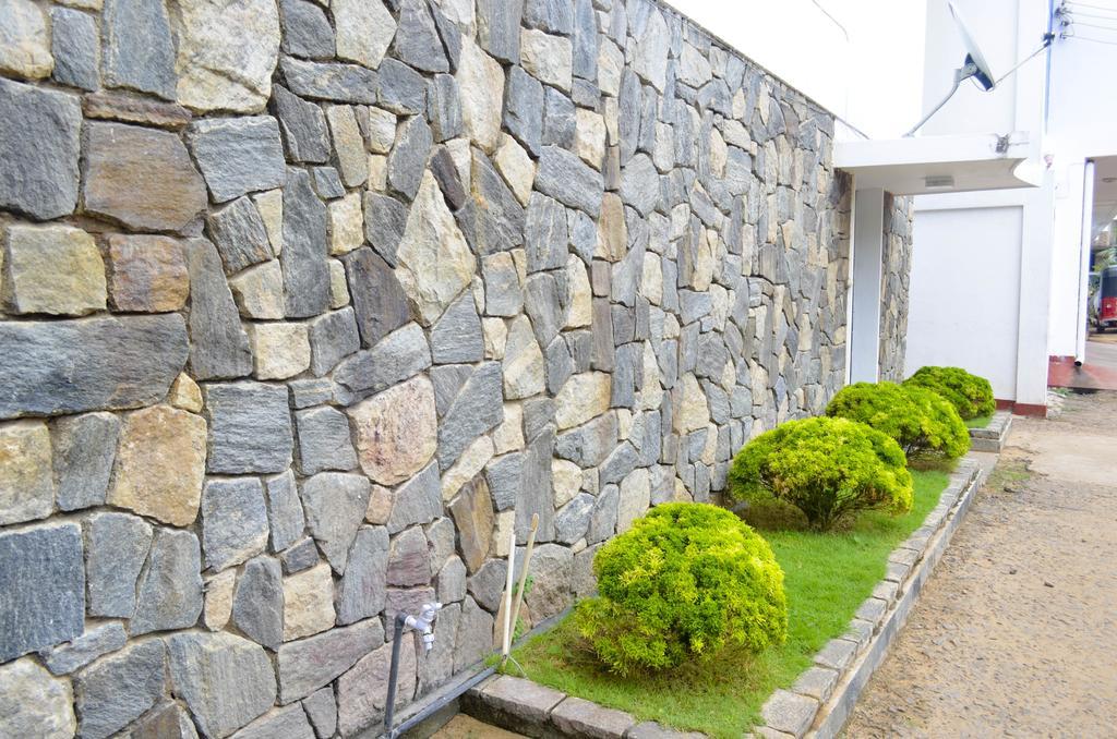 Yoho Mount Waves Hotel Colombo Phòng bức ảnh
